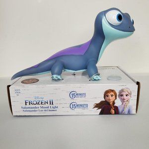 Disney Frozen 2 Salamander Nightlight NIP